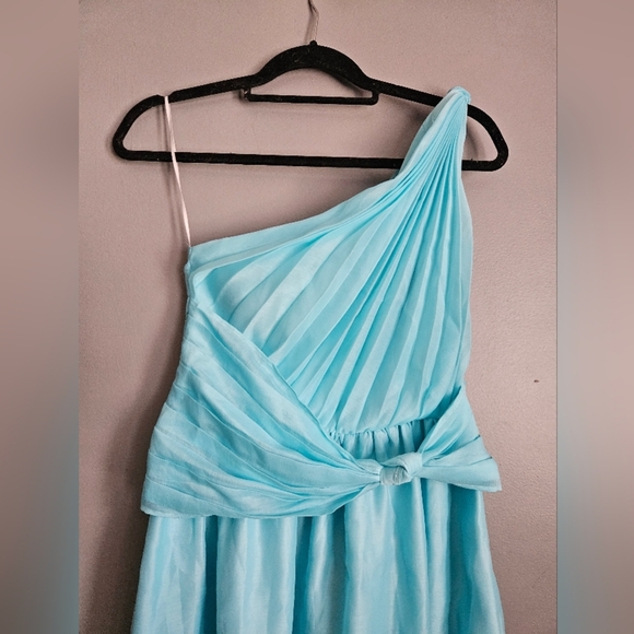 Hello Molly Taylor One Shoulder Midi Dress Mint M - Picture 3 of 10